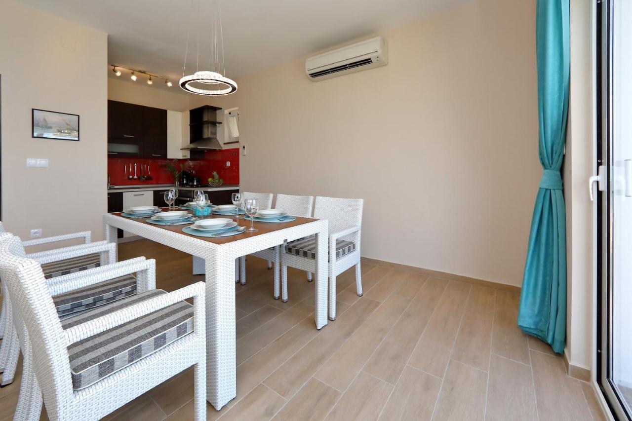 Aqua Cabana Bibinje Buitenkant foto